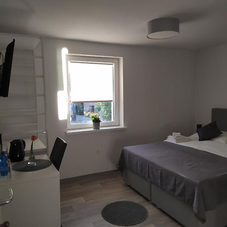 Apartment Trubarjeva33, Near Ljubljana, Free Parking Velike Lasce Eksteriør billede